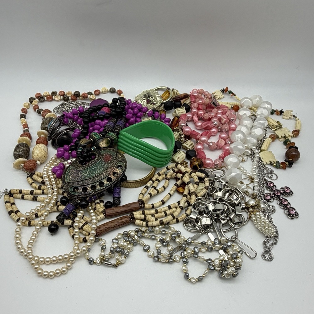 Vintage to Now Costume Wearable Estate Jewelry Lot Junk Drawer 1 Lb 9.3 Oz